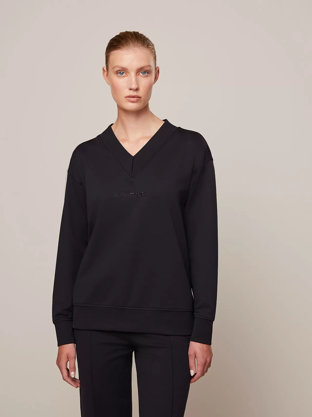 Damen AlphaTauri Sweatshirt Mit V-Ausschnitt