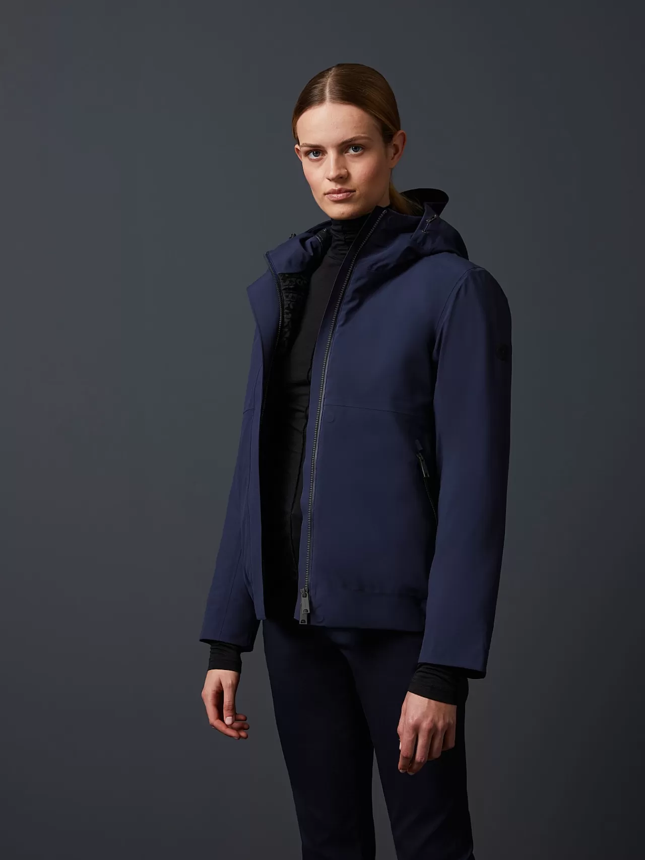 Damen AlphaTauri Wasserdichte Packable Taurobran® Jacke